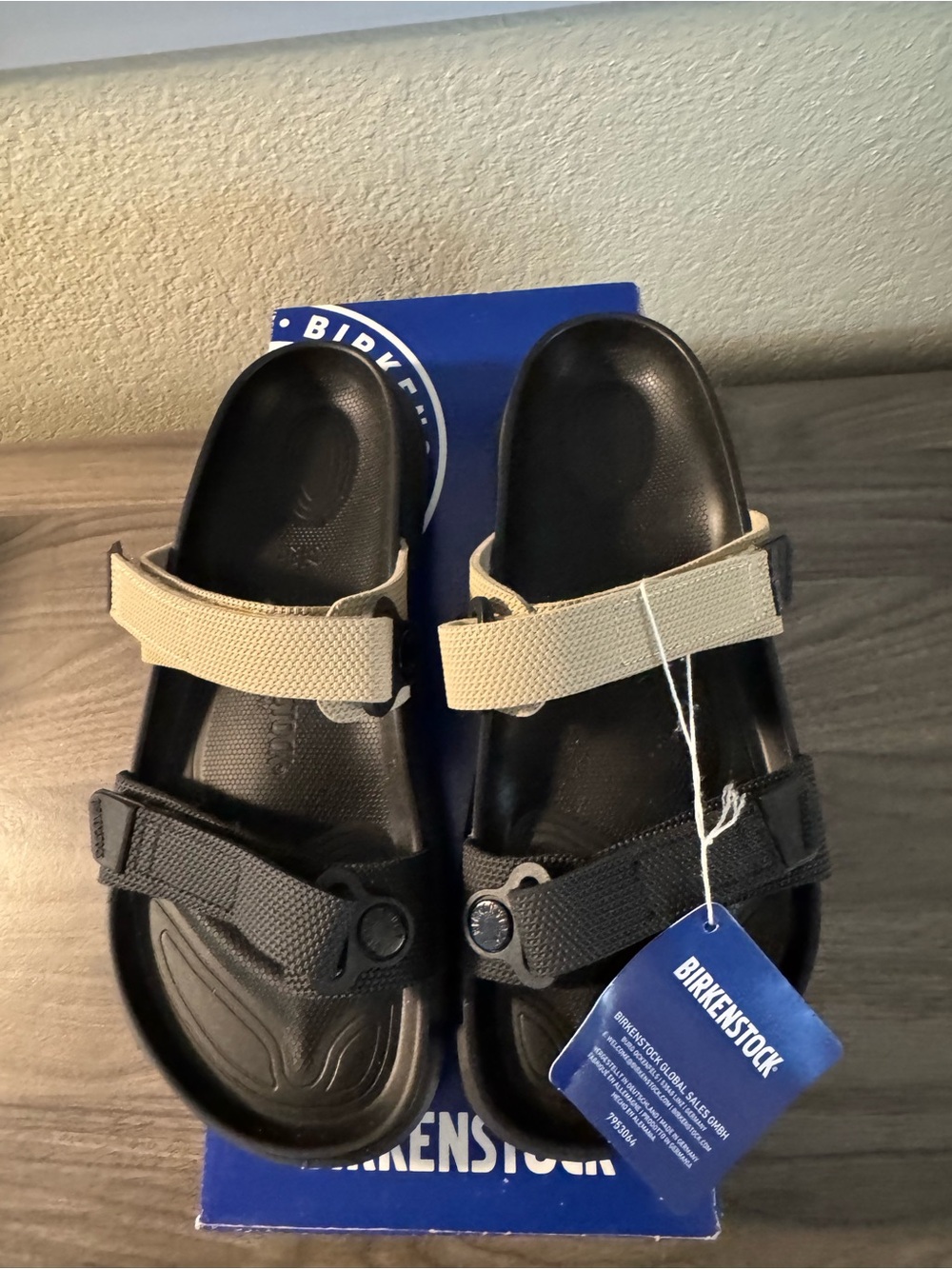 NIOB Birkenstock Women’s Sahara CE Two-Tone Sandals, size 36 (US 5.5-6)